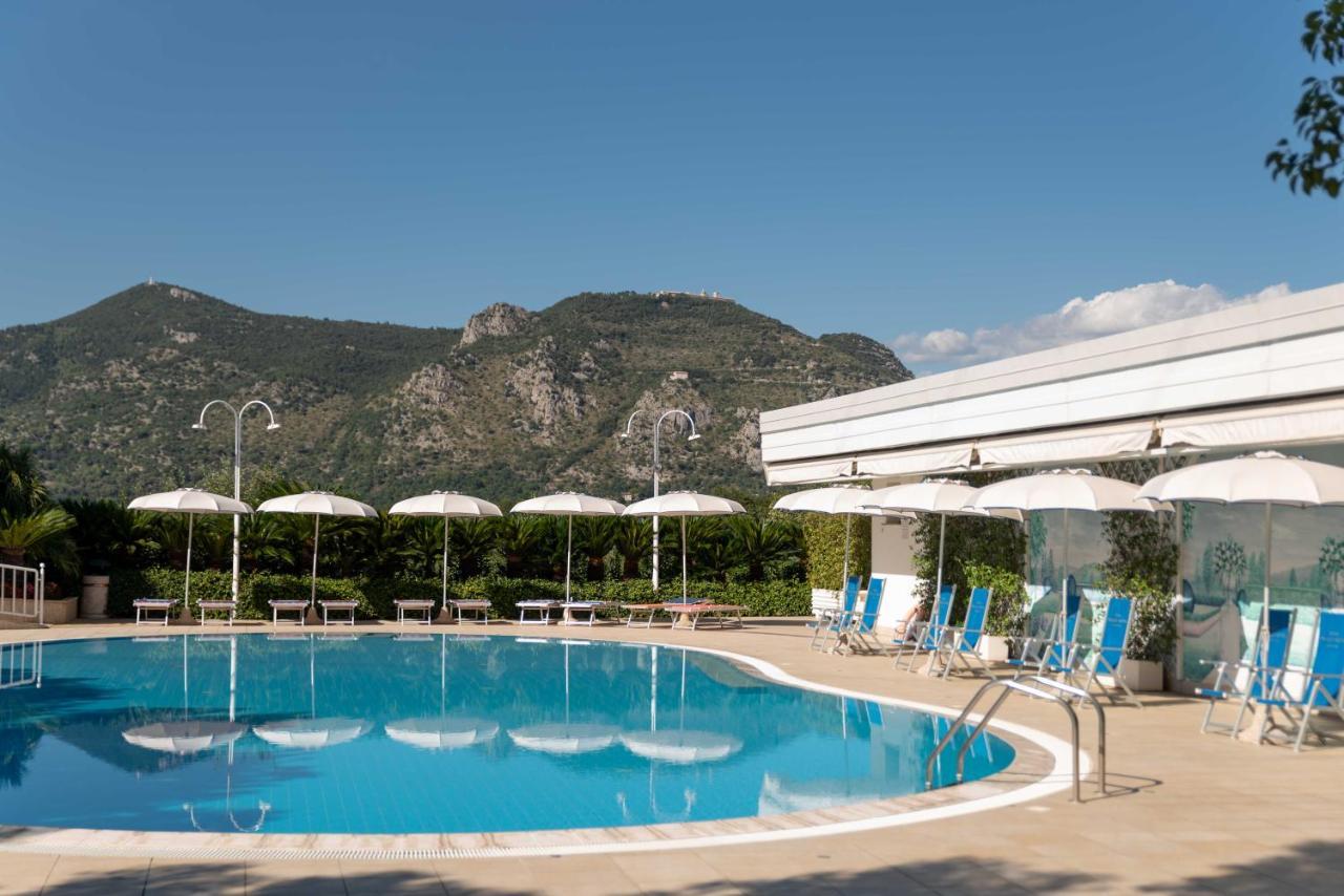 Edra Palace Hotel & Ristorante Cassino Exterior foto
